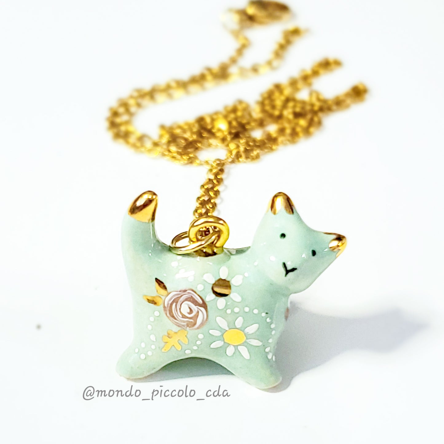 Cat Pendant Necklace