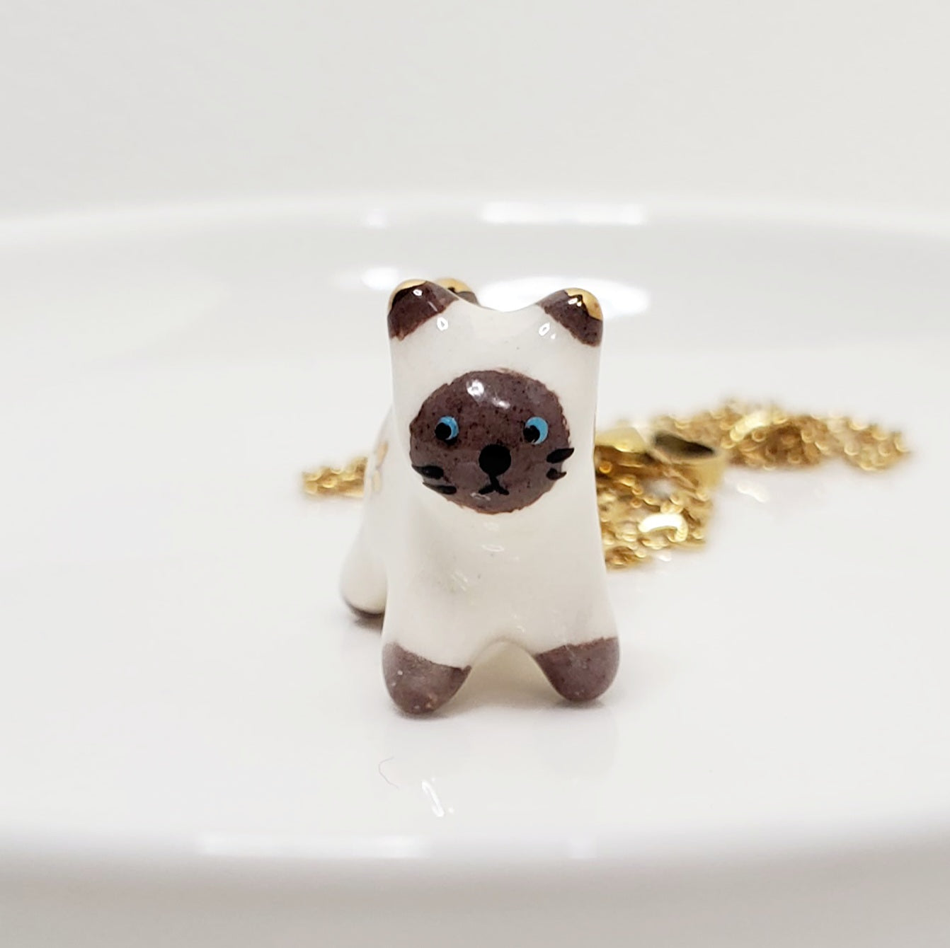 Cat Pendant Necklace