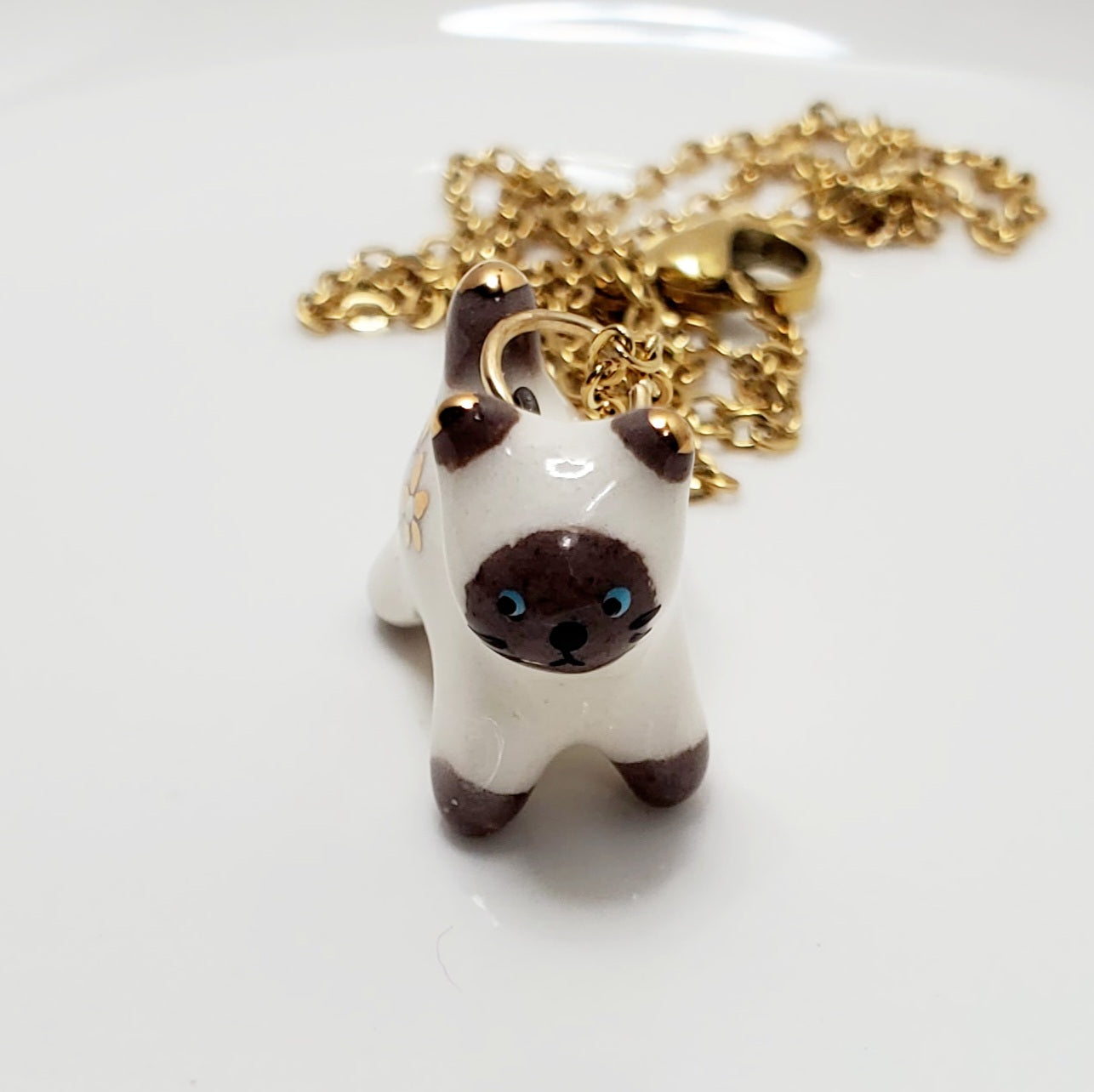 Cat Pendant Necklace