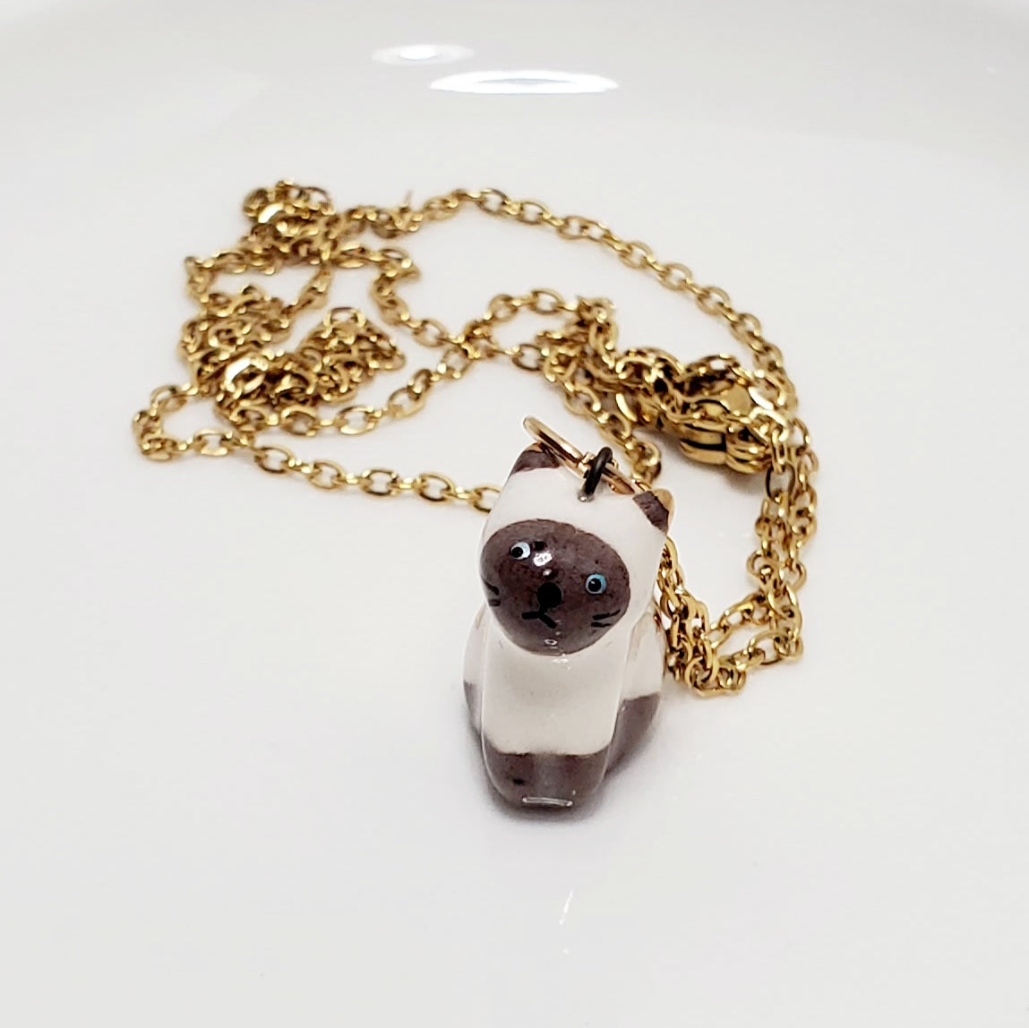 Cat Pendant Necklace