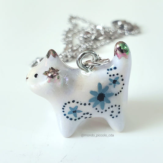 Cat Pendant Necklace